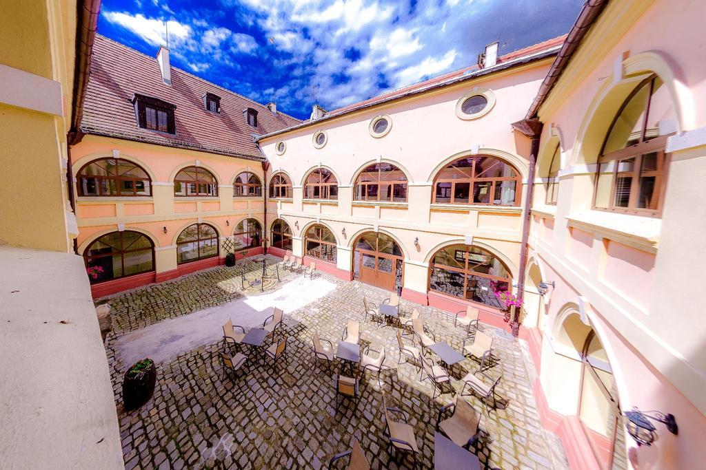 Palac Krobielowice Kąty Wrocławskie Eksteriør bilde